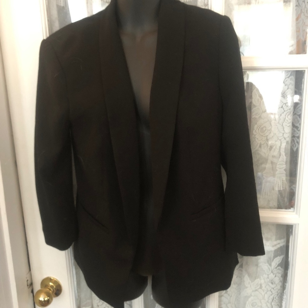 H & M black blazer size us small, Canada p.
